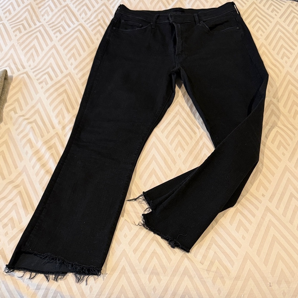 Mother Insider Crop Step Fray - in Not Guilty (black), size S (with stretch)
